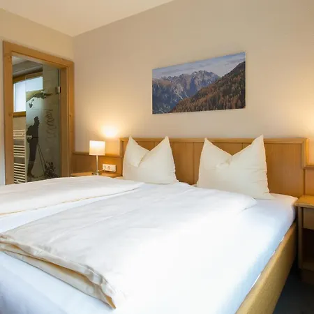 Val Sula 장크트안톤암아를베르크