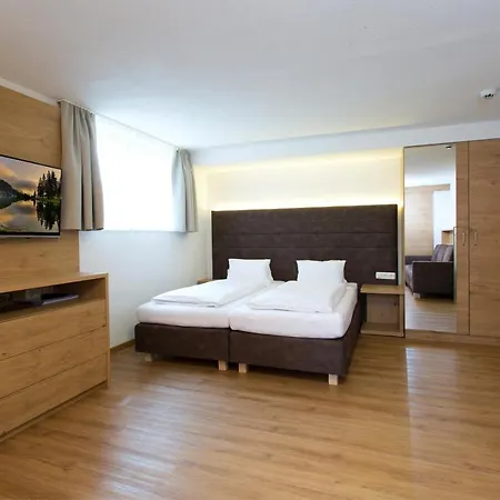 Val Sula 장크트안톤암아를베르크